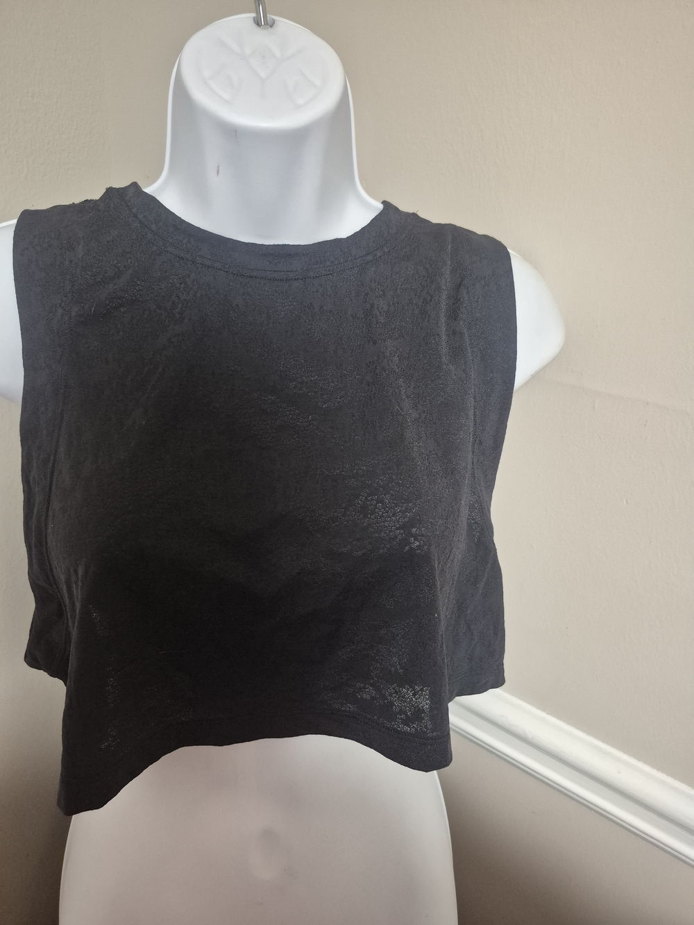 Athleta Black Cropped Muscle Tank